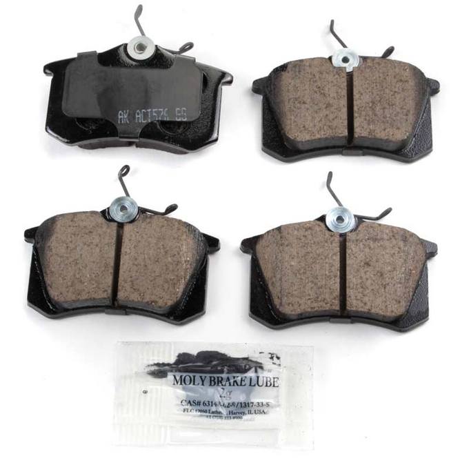 VW Disc Brake Pad Set - Rear 1H0698451F - Akebono Euro Ultra-Premium EUR340